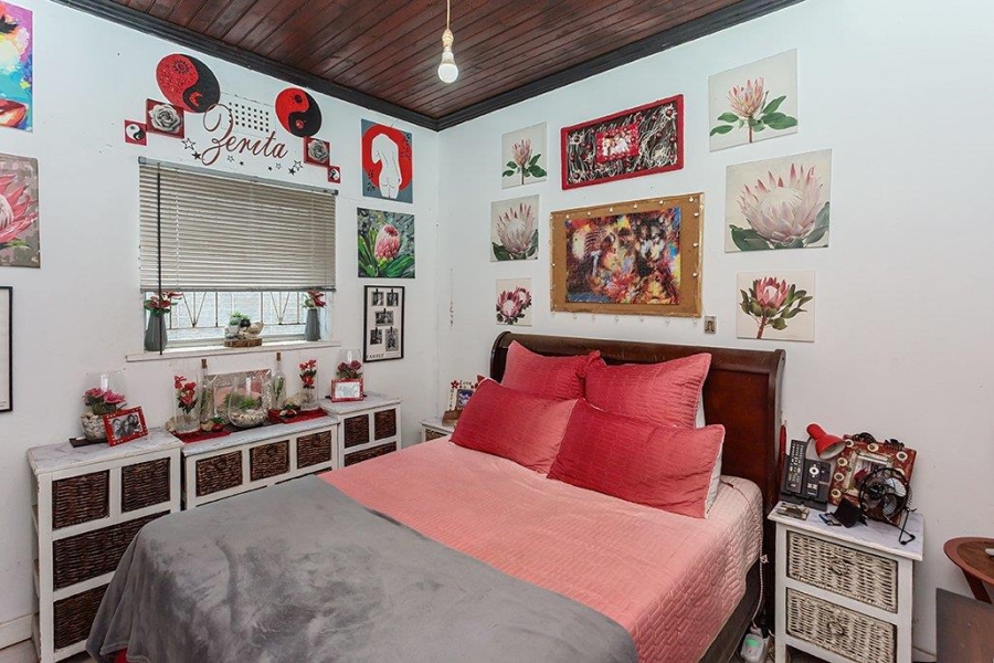 2 Bedroom Property for Sale in Brooklyn Western Cape